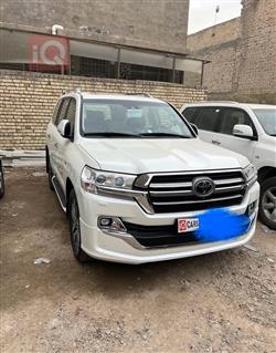 تويوتا لاندكروزر